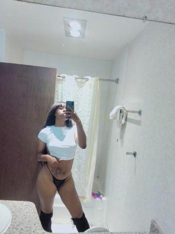 3235779685, female escort, Imperial County